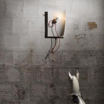 Dabu A3 Wandlamp beschikbaar voor biedingen