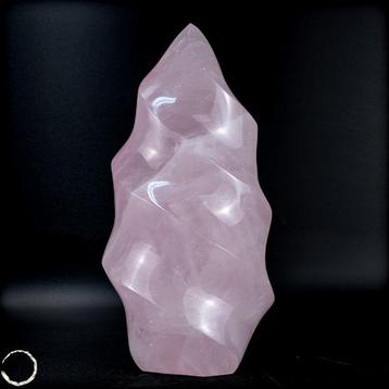 Quartz Rose Naturel de Première Qualité Flamme- 781.81 g