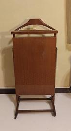 Fratelli Reguitti - Dressboy - hard hout, Walnoot