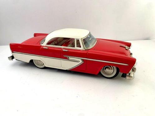 Alps - Voiture jouet en étain - 1956 Plymouth Belvedere 4, Antiek en Kunst, Antiek | Speelgoed