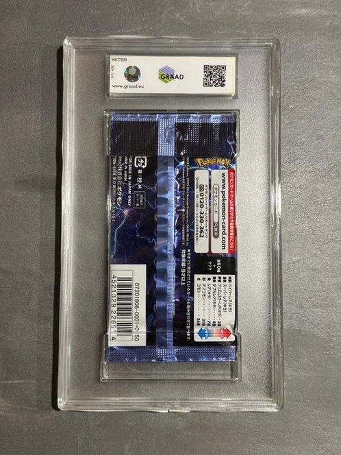 The Pokémon Company - 1 Booster pack - Graded GRAAD 10, Hobby en Vrije tijd, Verzamelkaartspellen | Pokémon