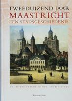 Tweeduizend jaar Maastricht 9789057304415 P.J.H. Ubachs, Boeken, Verzenden, Gelezen, P.J.H. Ubachs