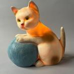 Tafellamp - Vintage - Heico Kitten met blauwe bol wol -
