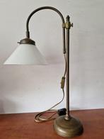 Lamp - Bureau lamp tafellamp - messing glas, Antiek en Kunst