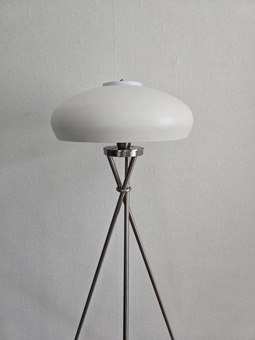 Staande lamp - Metaal - Vloerlamp uit de ruimtevaart, Antiek en Kunst, Curiosa en Brocante