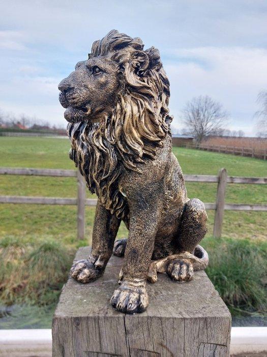 Beeld, statue of golden bronze lion - 45 cm - polyresin, Antiquités & Art, Art | Objets design
