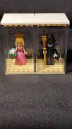 Lego - LEGO NEW 2x Disney minifigure in display case with