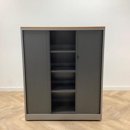 Tweedehands Ahrend roldeurkast vv 3 legborden en topblad, Huis en Inrichting, Kasten | Roldeurkasten en Archiefkasten, Gebruikt