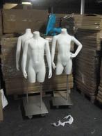 *TIP*  100 witte kindertorso's met armen op stevige po, Ophalen of Verzenden