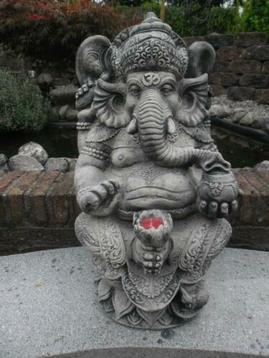 Ganesha ,Pagode ,Rankei,Hond , Arend, en meer