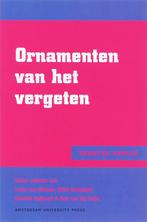 Ornamenten van het vergeten 9789053564080 Lucia van Heteren, Boeken, Verzenden, Zo goed als nieuw, Lucia van Heteren