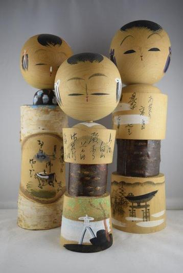 Set van drie vintage Kokeshi - Hout - Japan - Shwa periode