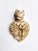 West-Aziatisch Marmer Tigerparel-talisman in menselijke vorm