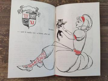 Lewis Carroll - Alice in Wonderland / Through the