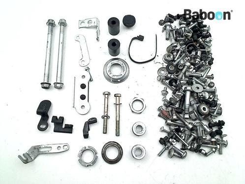 Bouten en Moeren Suzuki GSX R 125 2017-2019 (GSXR125), Motoren, Onderdelen | Suzuki, Gebruikt, Verzenden