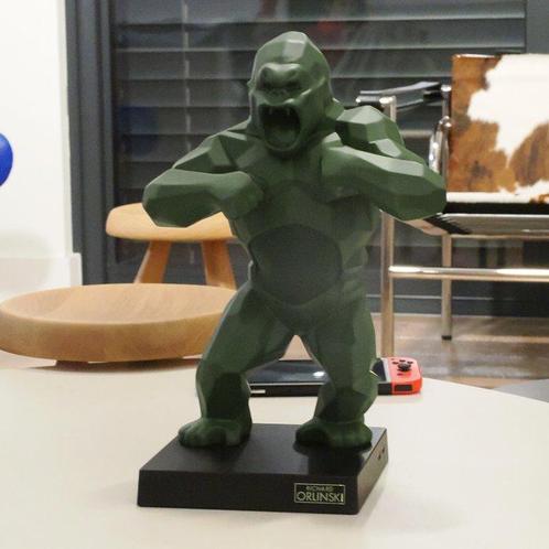 Richard Orlinski (1966) - Sculpture, Orlinski Kong (kaki) +, Antiek en Kunst, Antiek | Overige Antiek