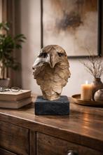 sculptuur, Adelaarskop op sokkel – MGO (Magnesium Oxide) –, Antiek en Kunst