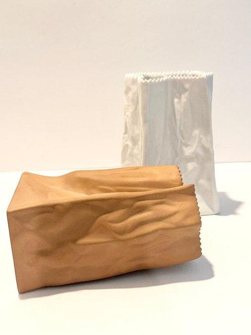 Rosenthal - Tapio Wirkkala - Vaas (2) - Fiets niet - Biscuit, Antiek en Kunst, Antiek | Meubels | Stoelen en Sofa's
