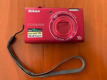 Nikon Coolpix S6200 Red Appareil photo compact numérique beschikbaar voor biedingen