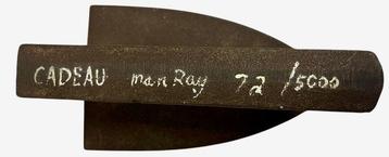 Man Ray - Man Ray - Sculpture, Cadeau - 16.5 cm - Bronze beschikbaar voor biedingen