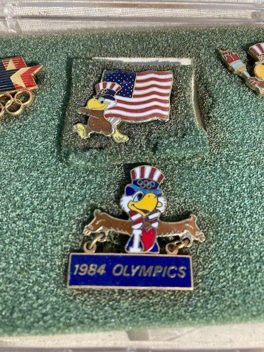 Insigne 1984 Los Angeles Olympic Games Official Pin Badge, Verzamelen, Overige Verzamelen