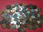 Wereld. Lotto of 110 world coins in various conditions, Postzegels en Munten