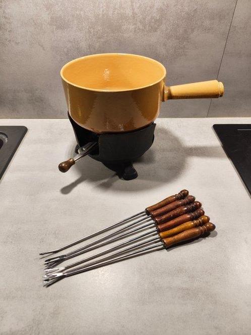 Staub - Cocotte -  Fondue - Fonte, Antiek en Kunst, Antiek | Keukengerei
