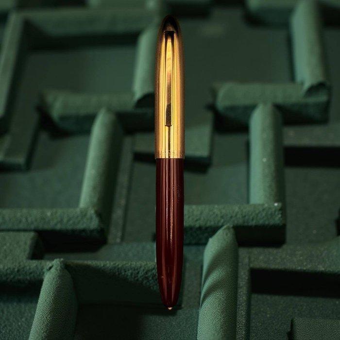 Omas - Extra 555 - Zonder Minimumprijs - Vulpen, Verzamelen, Pennenverzamelingen