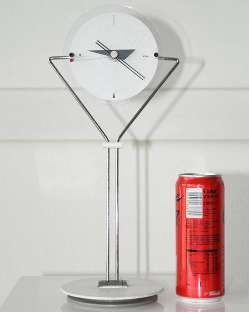 Horloge de table - Takashi Kato - Model Ateria - Collectors, Antiek en Kunst, Kunst | Designobjecten