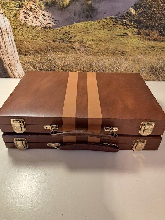 Bordspel - Twee Backgammon koffers - Backgammon spellen -, Antiek en Kunst, Antiek | Speelgoed