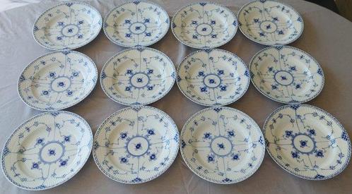 Royal Copenhagen - Bord (12) - Porselein, Antiek en Kunst, Antiek | Meubels | Tafels