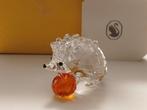 Swarovski - Beeldje - Igel mit Apfel 5532203 mit Innenbox -, Antiek en Kunst