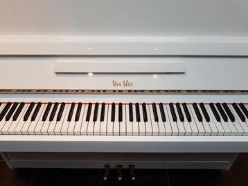 Piano blanc Van Urk en parfait tat, accord et garantie Pro