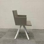 Design L.A.F. Oblique Chair van Jesse Visser, Taupe(grijs) -