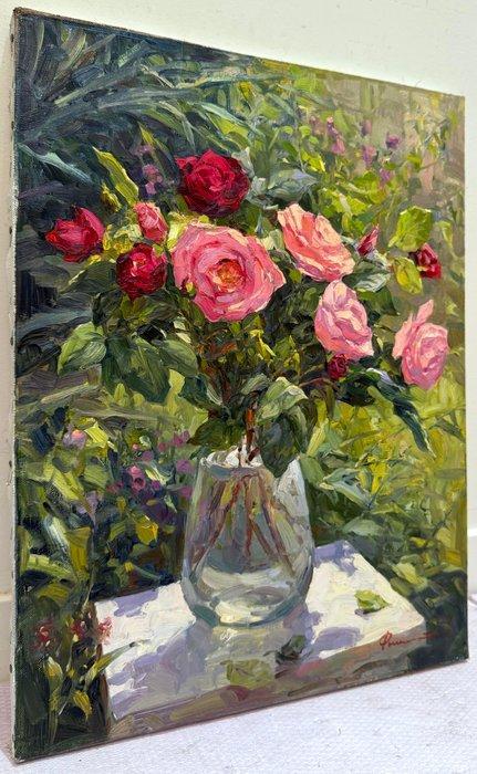 Sergei Flitov (1964) - Roses dans un Vase Transparent, Antiek en Kunst, Kunst | Schilderijen | Klassiek