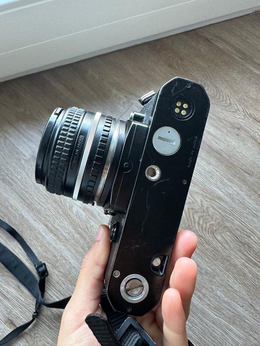 Nikon FE black + Series E 2,8/28mm | Appareil photo, Audio, Tv en Foto, Fotocamera's Analoog