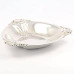 Simpson, Hall, Miller & Co. / International Silver Co. - Art