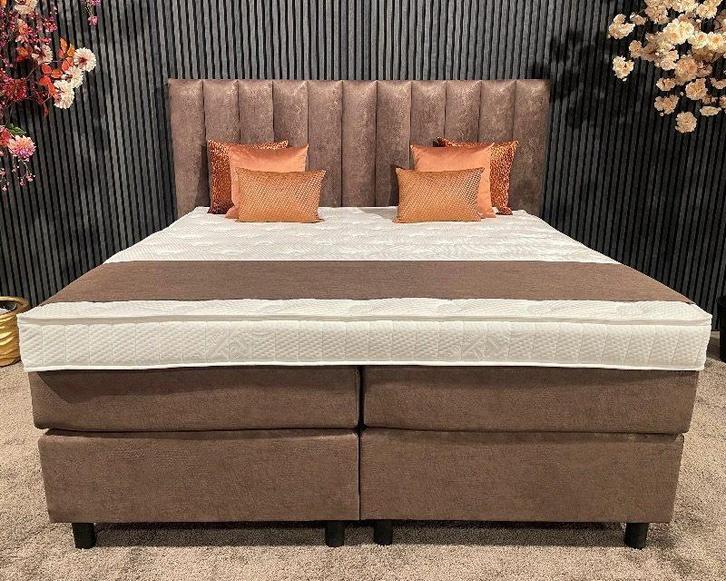 Boxspring Stripe - 130 x 200, Maison & Meubles, Chambre à coucher | Lits boxsprings