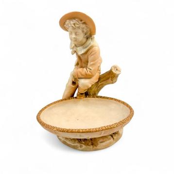 Royal Worcester - James Hadley Victorian sweetmeat dish