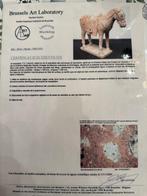 Oud-Chinees, Ming-dynastie Terracotta Saddled Horse with