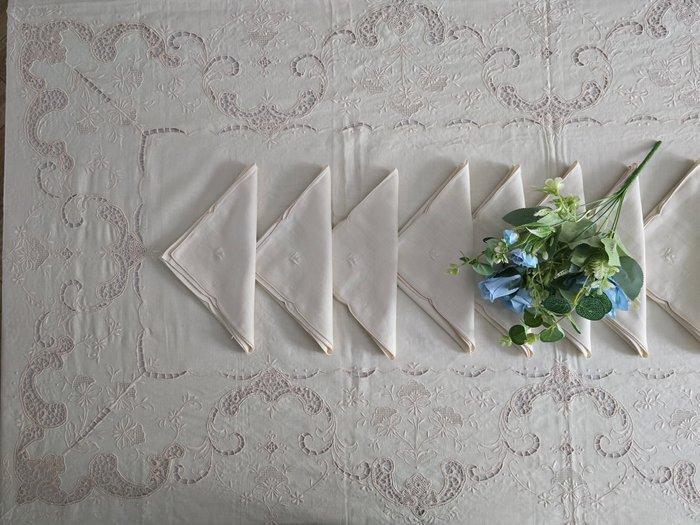 Tafelkleed - 260 cm - 170 cm - met de hand geborduurd, Antiek en Kunst, Antiek | Tapijten, Tafelkleden en Textiel