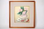 Elegante Japanse stilleven – Camellia-bloemen in vaas met