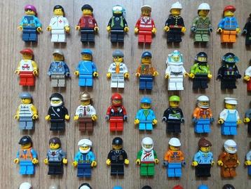 Lego - 120 Minifigures beschikbaar voor biedingen