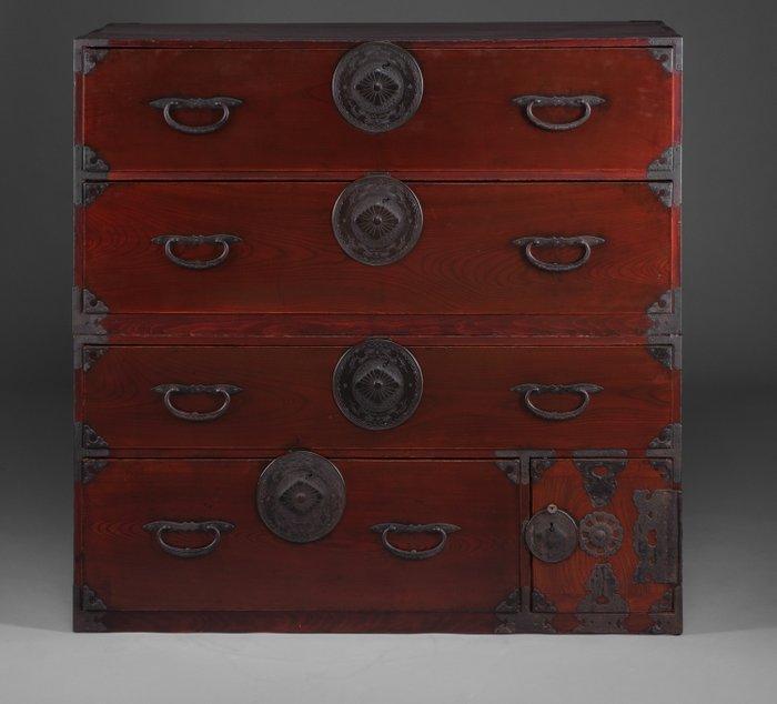 Soma ishô’dansu kledingkast (kast met lades) - Hout, Metaal,, Antiek en Kunst, Antiek | Overige Antiek