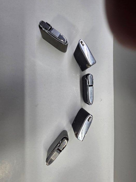 Silver Match - Zonder minimumprijs - Zakaansteker - staal en, Collections, Articles de fumeurs, Briquets & Boîtes d'allumettes