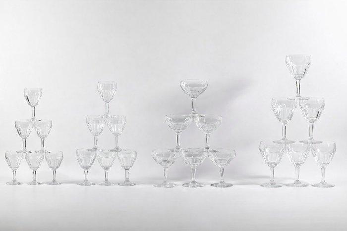 Val Saint Lambert - Tafelservies voor 6 (24) - Montana -, Antiquités & Art, Antiquités | Meubles | Tables