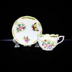 Herend - Exquisite Coffee Cup and Saucer (2 pcs) - Queen