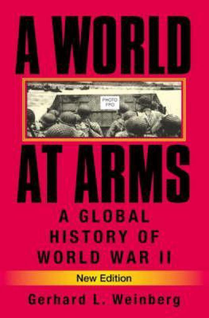 World At Arms 9780521618267 Gerhard L. Weinberg, Boeken, Taal | Engels, Gelezen, Verzenden