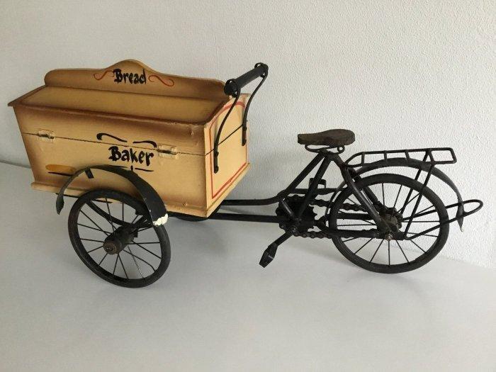 Collection thématique - Reproduction jolie dune charrette, Antiquités & Art, Curiosités & Brocante