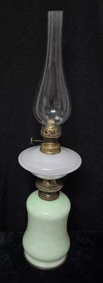 P.O.G Paris - Lampe à pétrole - Opaline - Lampe Opaline, Antiquités & Art